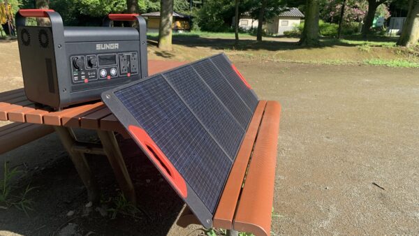portable-power-supplies-and-solar-panels